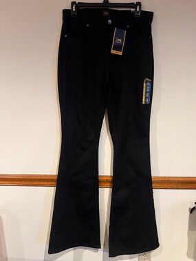Lee Black Jeans with Yellow Tag